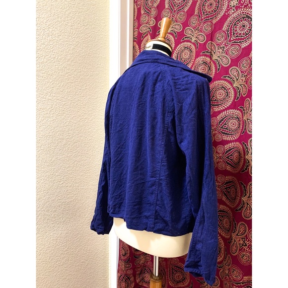 π Beautiful modern jacket - Picture 8 of 11